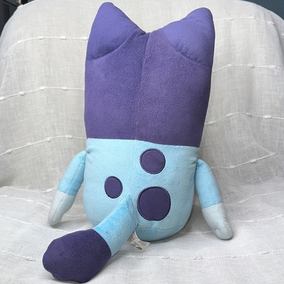 Bluey Kids Bedding Plush 17" Cuddle and Decorative Pillow Buddy, Microfiber EUC - Picture 7 of 14